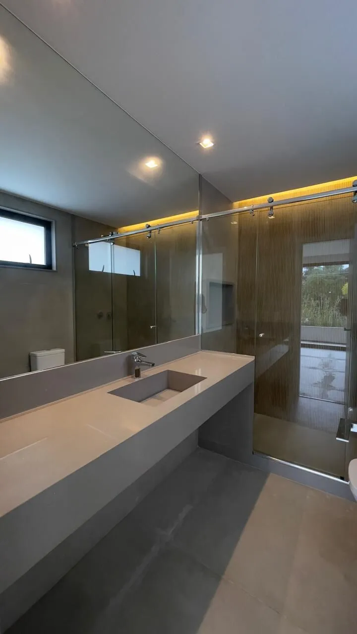 Casa Contemporânea Triplex 1010m² — foto 19