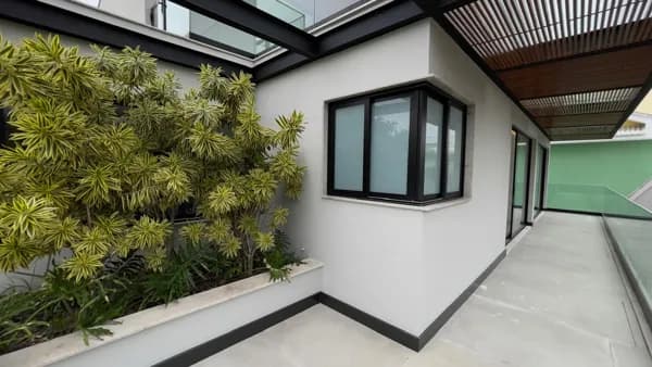 Casa Contemporânea Triplex 1010m² — foto 54