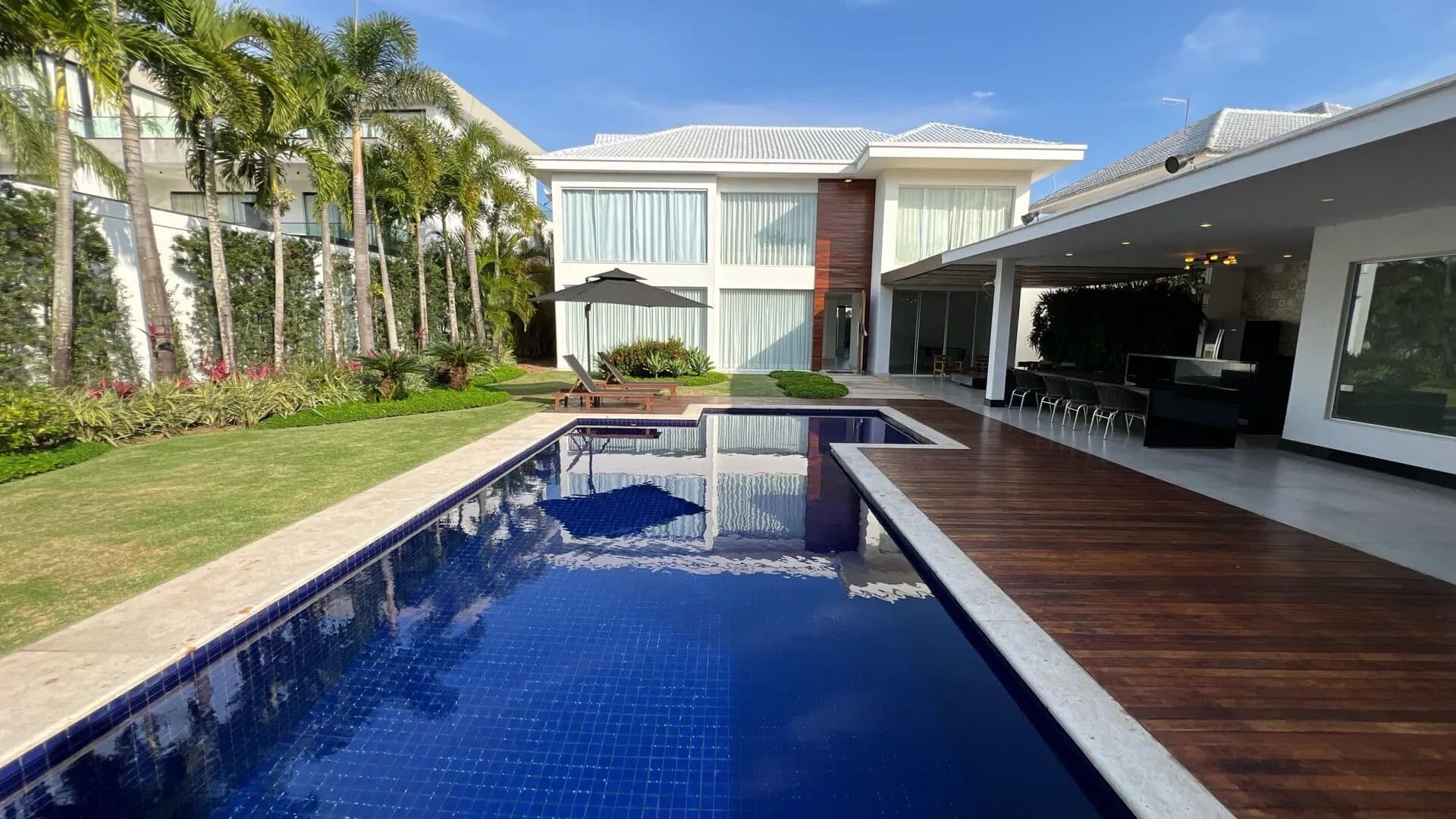 Casa 770m² Mobiliada Condomínio Mansões